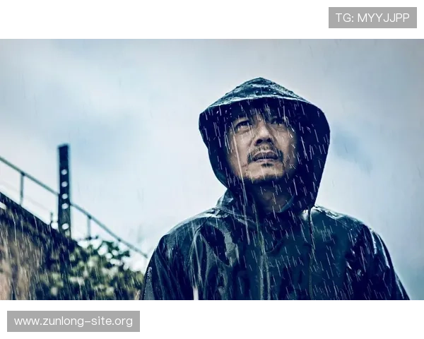 尊龙时凯：如何欣赏和学习这位影坛传奇的演技精髓